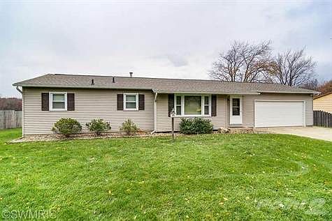 2nd image of 1114 Marshlyn Dr