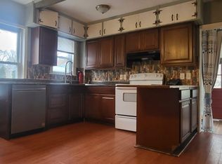 10 Spring St FLOOR 1, West Warwick, RI 02893