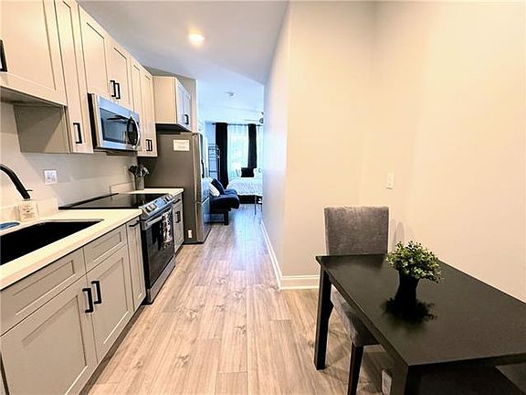 5th image of 118 Metairie Heights Ave APT D
