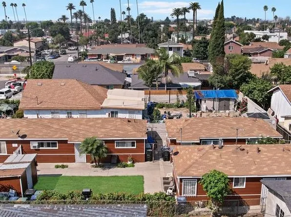 1715 E 65th St, Los Angeles, CA 90001