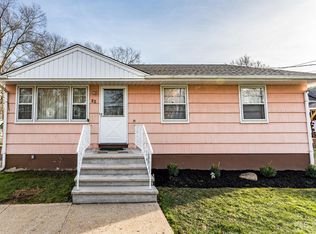 64 Gaywood Ave, Colonia, NJ 07067