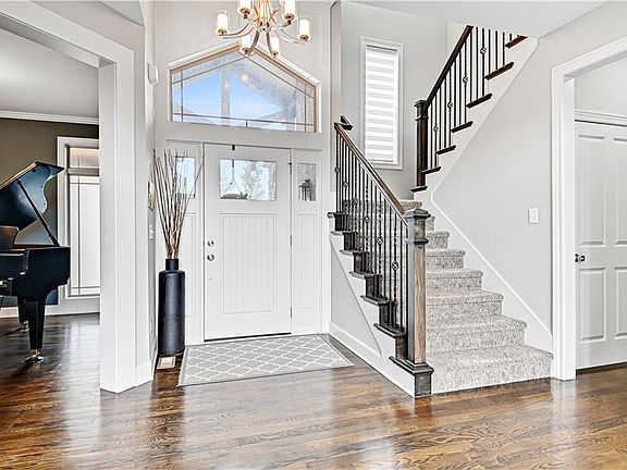 5th image of 10316 W 170th Pl