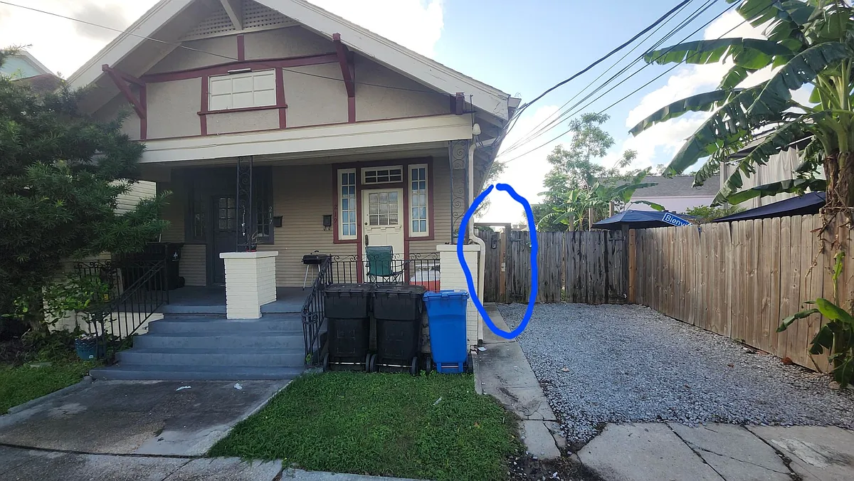 Building Photo - 219 N Scott St #R