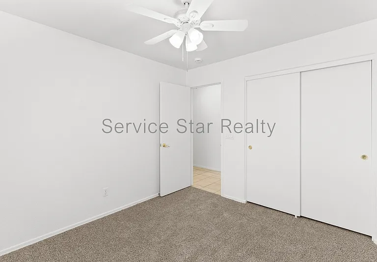 3039 E Hononegh Dr — Photo 10