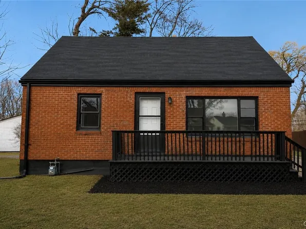 92 Sharon Pkwy, Buffalo, NY 14218