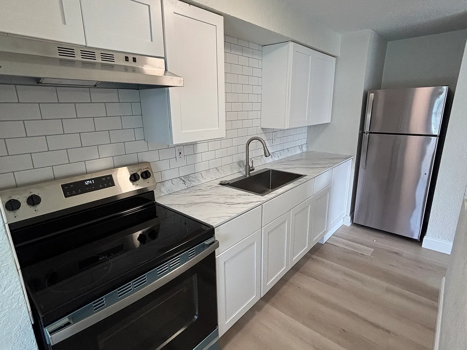 Polaris Apartments — Photo 3