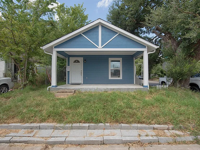 2802 Canfield St — Photo 1