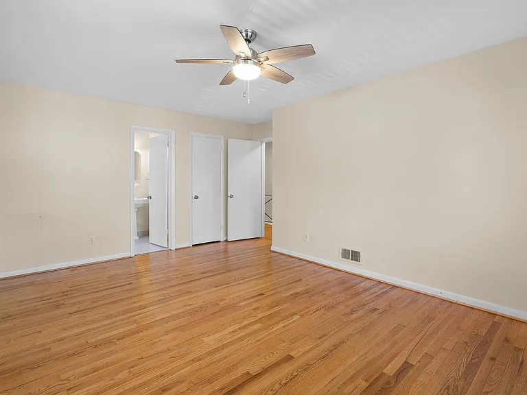 3638 Alton Pl NW — Photo 12