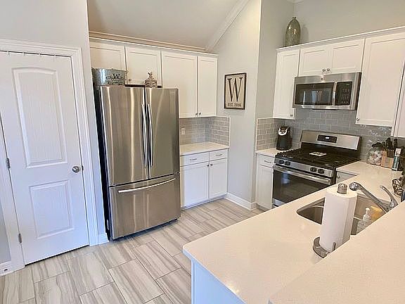 5th image of 3427 Grand Cane Ln