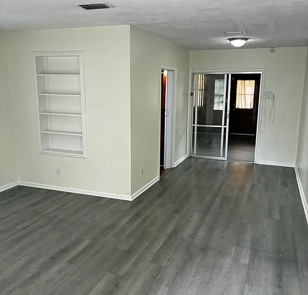 1040 Brandywine St — Photo 12