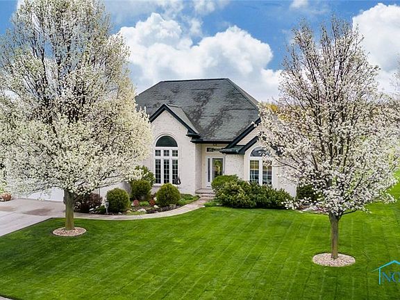 2nd image of 523 Pine Valley Dr