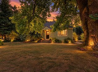 907 Pioneer St, Ridgefield, WA 98642