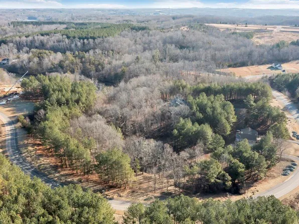 52 Lakewatch Cir, Moneta, VA 24121