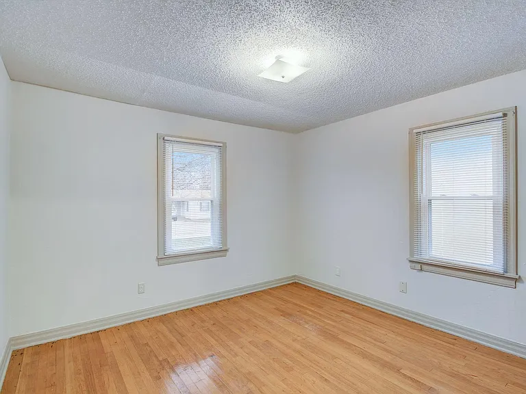 3108 Cashion Pl — Photo 18