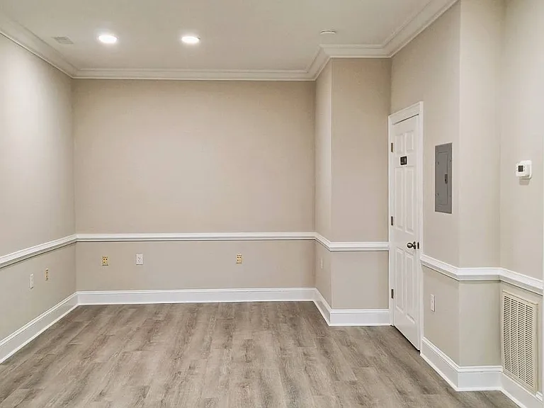 3201 Yorktown Ave #103 — Photo 7