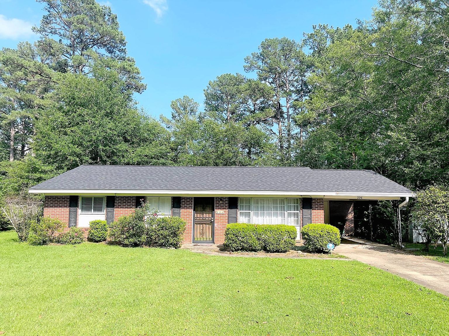 226 Hillcrest Dr, Kosciusko, MS 39090 MLS 11188889 Zillow