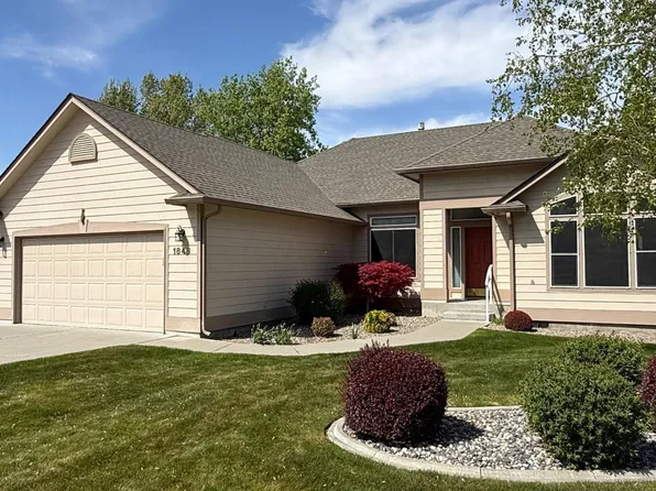 1848 Maui Dr, Richland, WA 99352