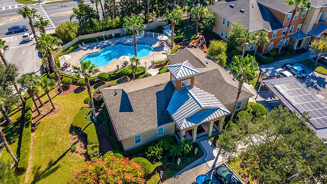 Marbella Pointe and Marbella Cove — Photo 4