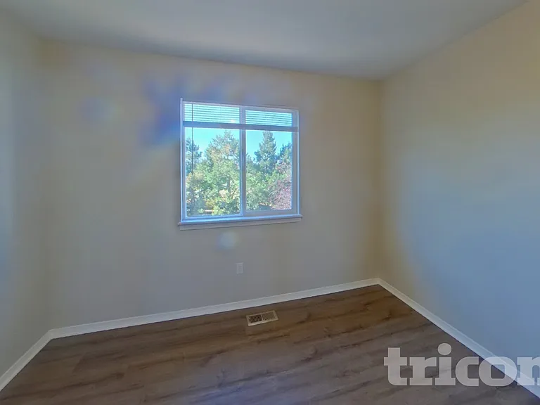 12204 Angelina Dr — Photo 20