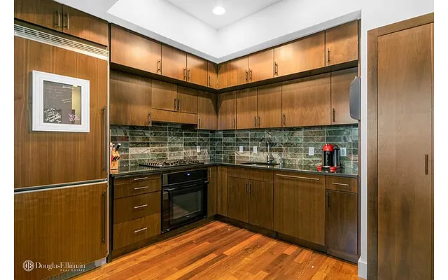 Rented by Douglas Elliman | media 4