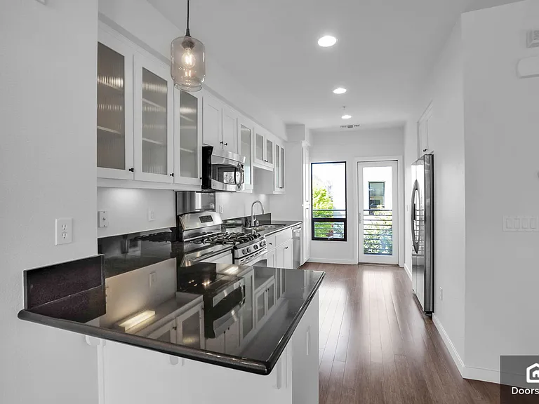 1223 Wood St — Photo 20