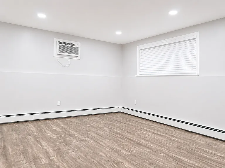 6297 Robinson Rd #2 — Photo 24
