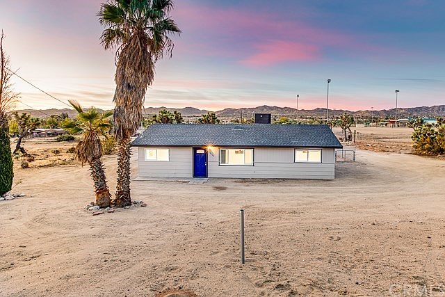 1st image of 56725 Sunnyslope Dr