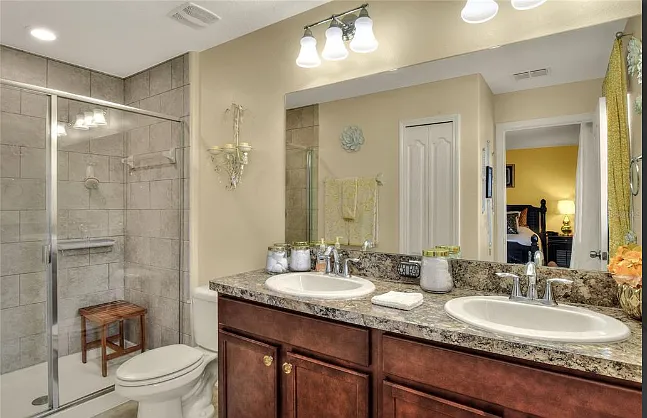 6462 Sedgeford Dr — Photo 11