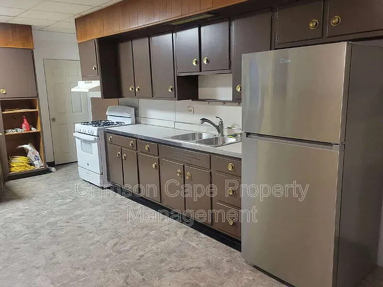 110 George Ave — Photo 6