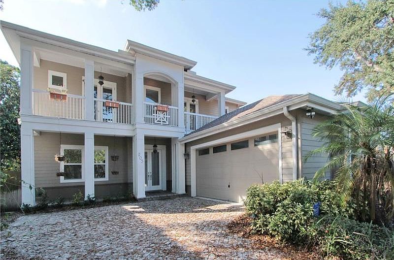 1st image of 205 S Renellie Dr