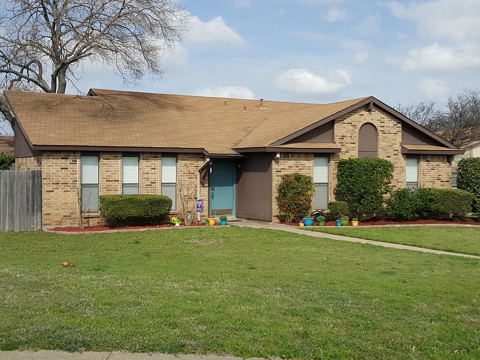 1st image of 2513 Crown Cir