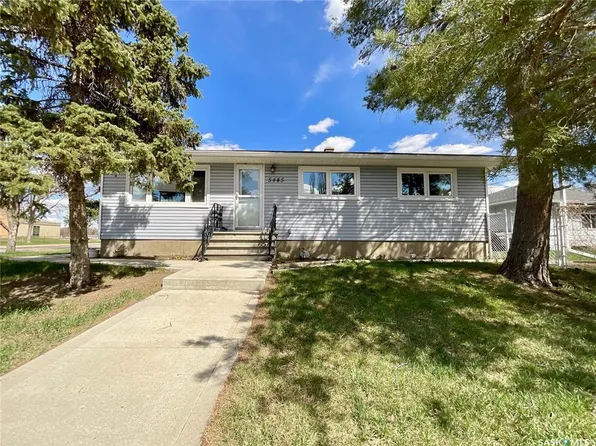 5445 4th AVENUE, Regina, SK S4T 0J8