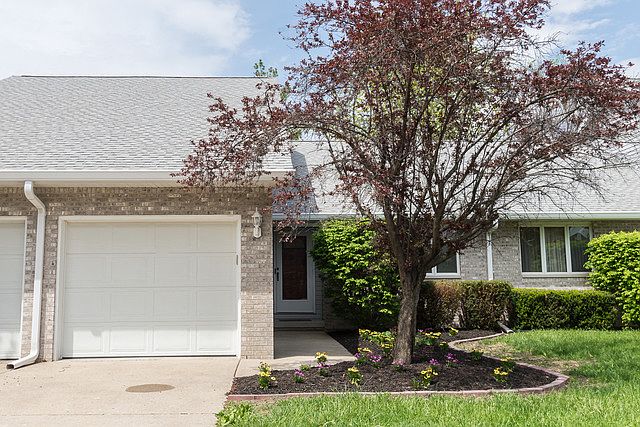 1st image of 406 Grande Dr Unit C