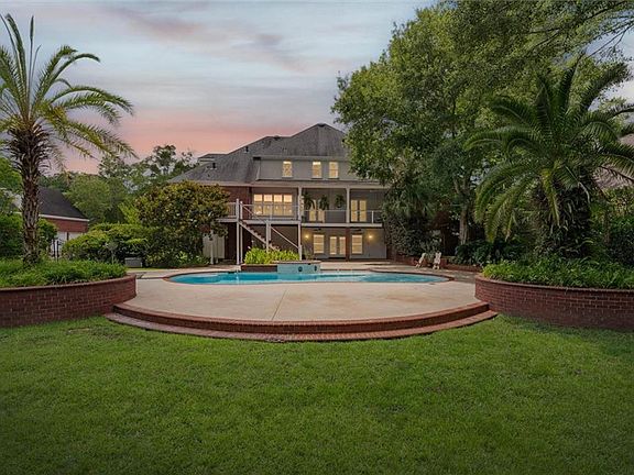 3rd image of 2809 Churchbell Ct