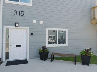 315 E McKinley Ave #27, Des Moines, IA 50315