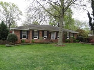 121 Rackham Rd, Hixson, TN 37343