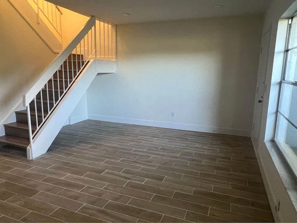 14734 Morning Dr — Photo 4
