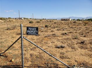 6115 W Karas Way, Golden Valley, AZ 86413