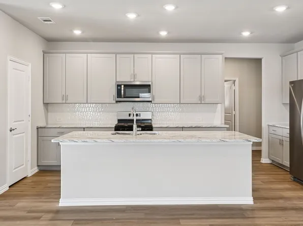 2220 Currents Rd, Princeton, TX 75407