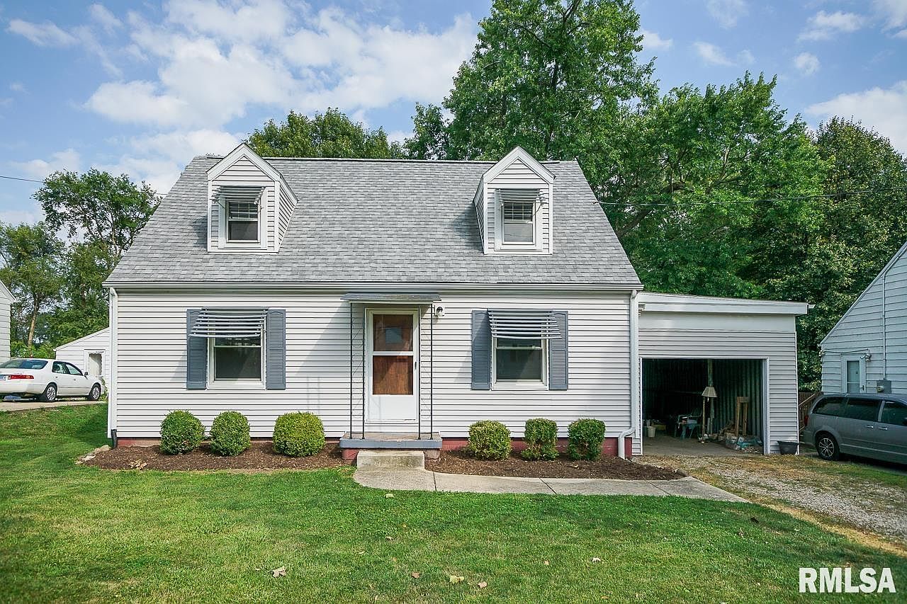 240 S Thorncrest Ave, Creve Coeur, IL 61610 Zillow