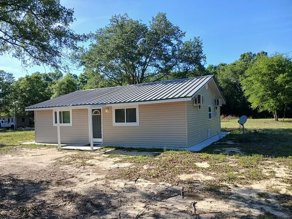 3200 Boone Dr, Vernon, FL 32462