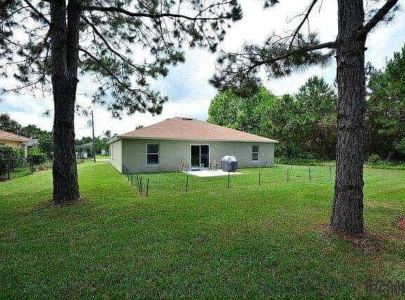 3rd image of 65 Flemingwood Ln