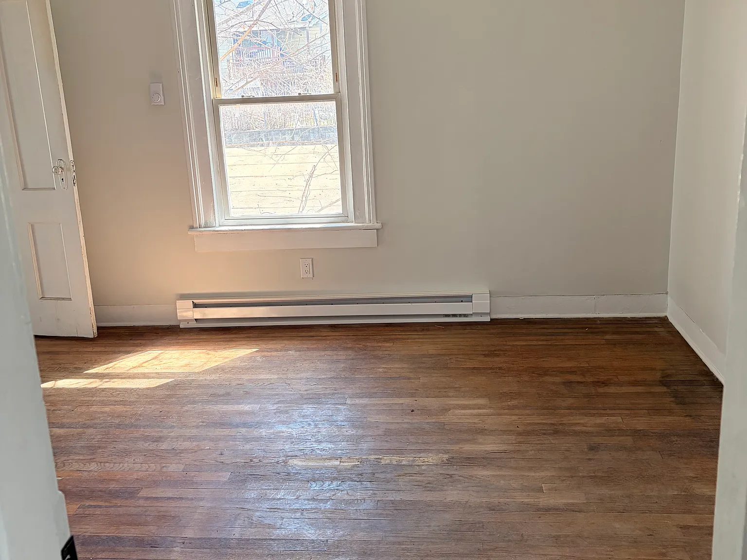 2 bed, $1,350 — Photo 2