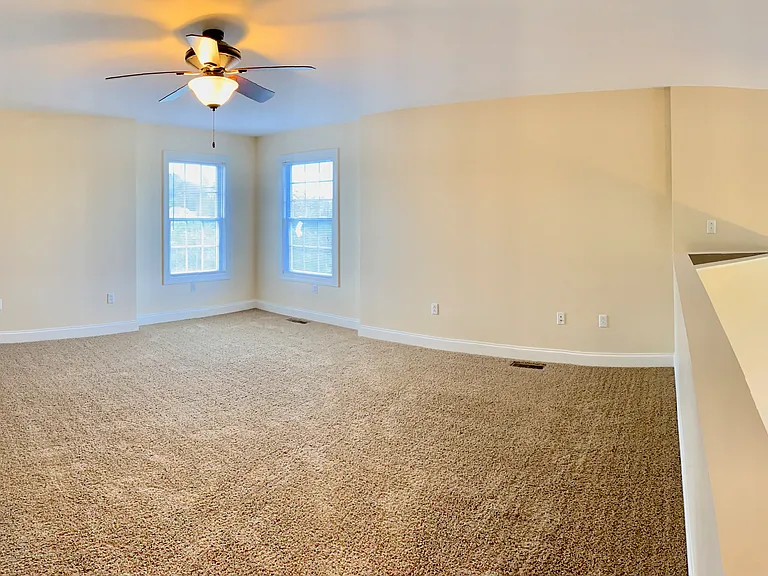 303 Treyson Ln — Photo 12