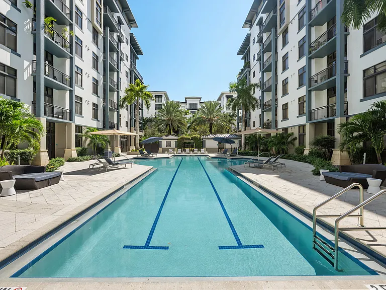 The Manor at Flagler Village — Photo 27