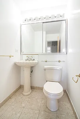 Rented by Mirador Real Estate | media 15