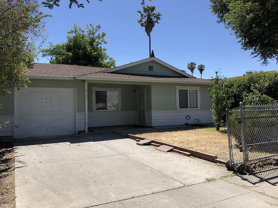 1st image of 2795 Ophelia Ave