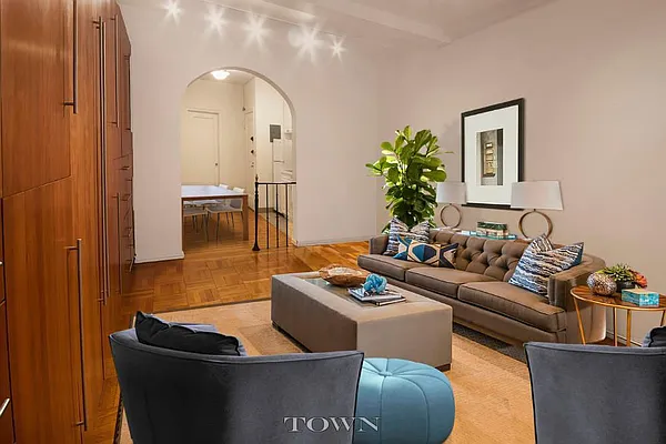 Sold by Town Residential | media 5