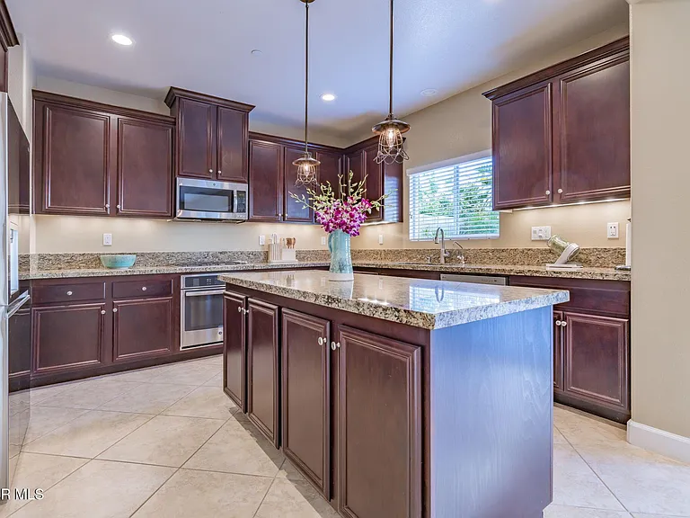 7116 Baneberry Ave — Photo 5