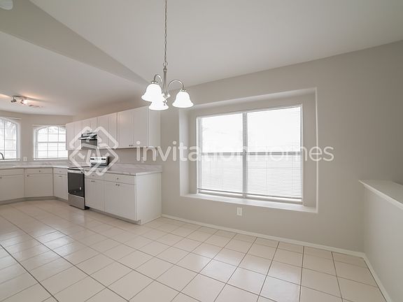 3rd image of 15958 N 90th Ave